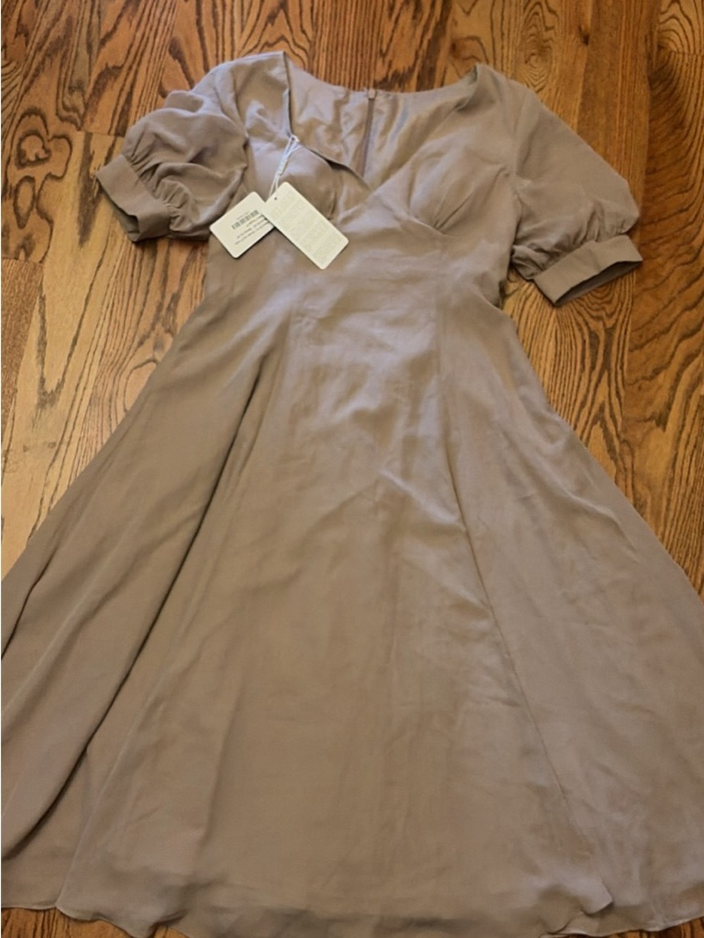 JJs House Taupe Puff-Sleeve Midi Dress